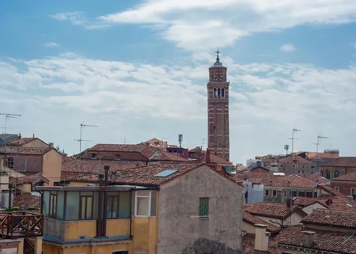 아파트 Ca' Fortuny, Your Nest On San Marco Rooftops 베니스