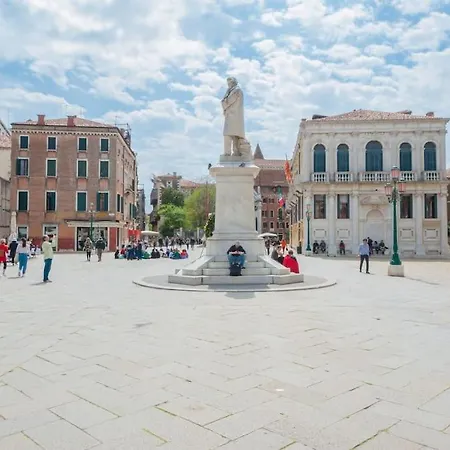 Ca' Fortuny, Your Nest On San Marco Rooftops Appartamento