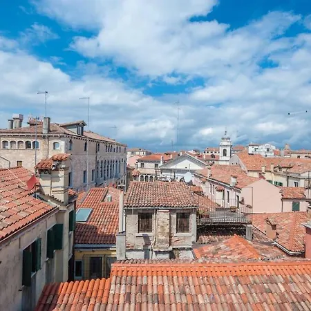 Ca' Fortuny, Your Nest On San Marco Rooftops *